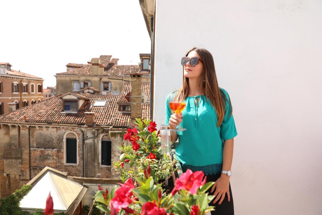 Elegant Terrace Apartment Near Piazza San Marco Last Floor No Lift Veneţia Exterior foto