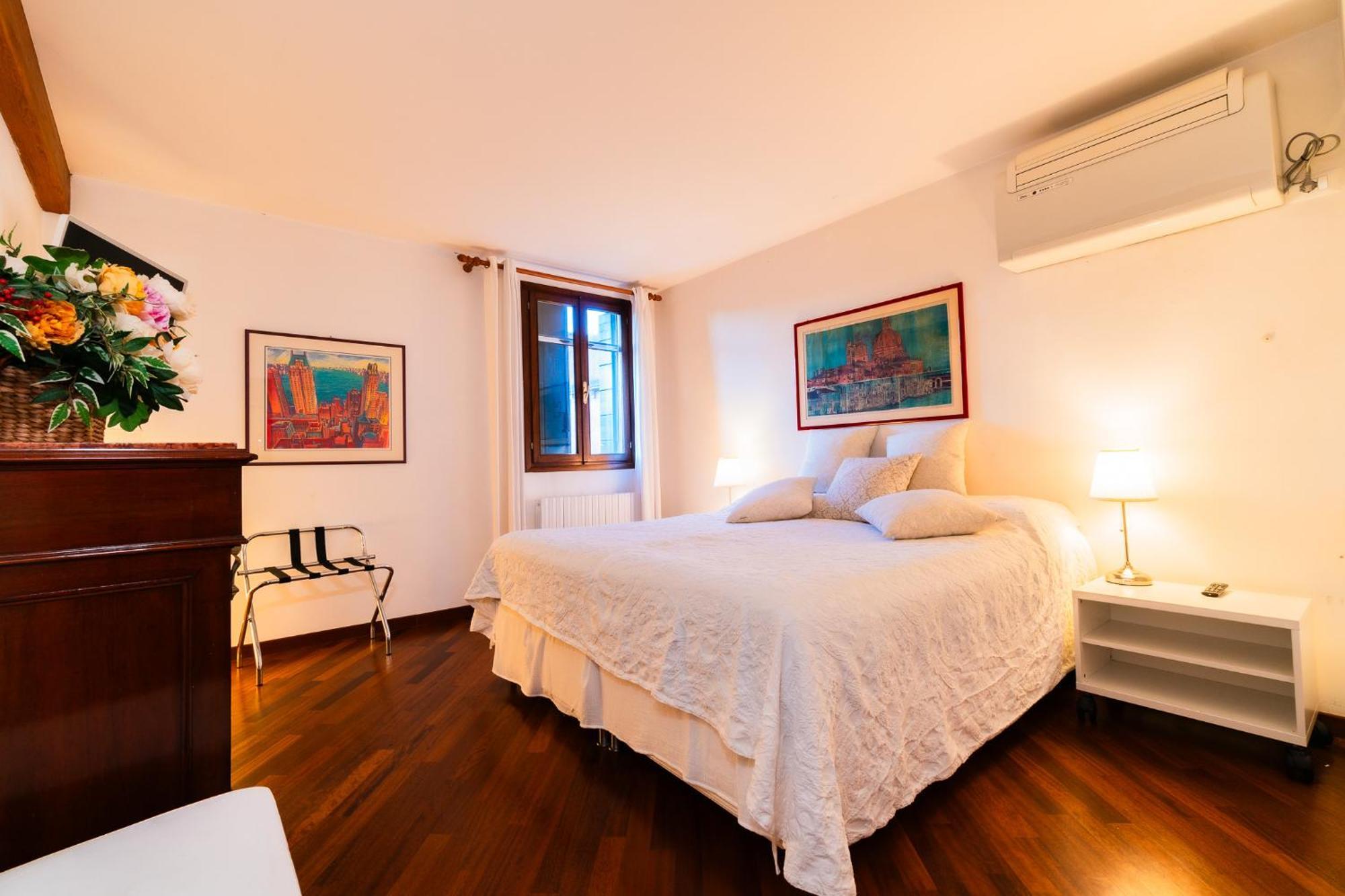 Elegant Terrace Apartment Near Piazza San Marco Last Floor No Lift Veneţia Exterior foto