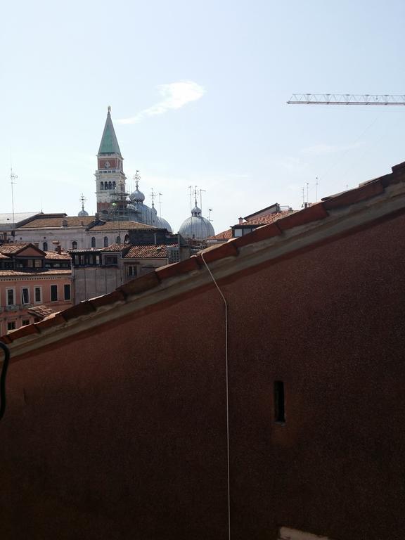 Elegant Terrace Apartment Near Piazza San Marco Last Floor No Lift Veneţia Exterior foto