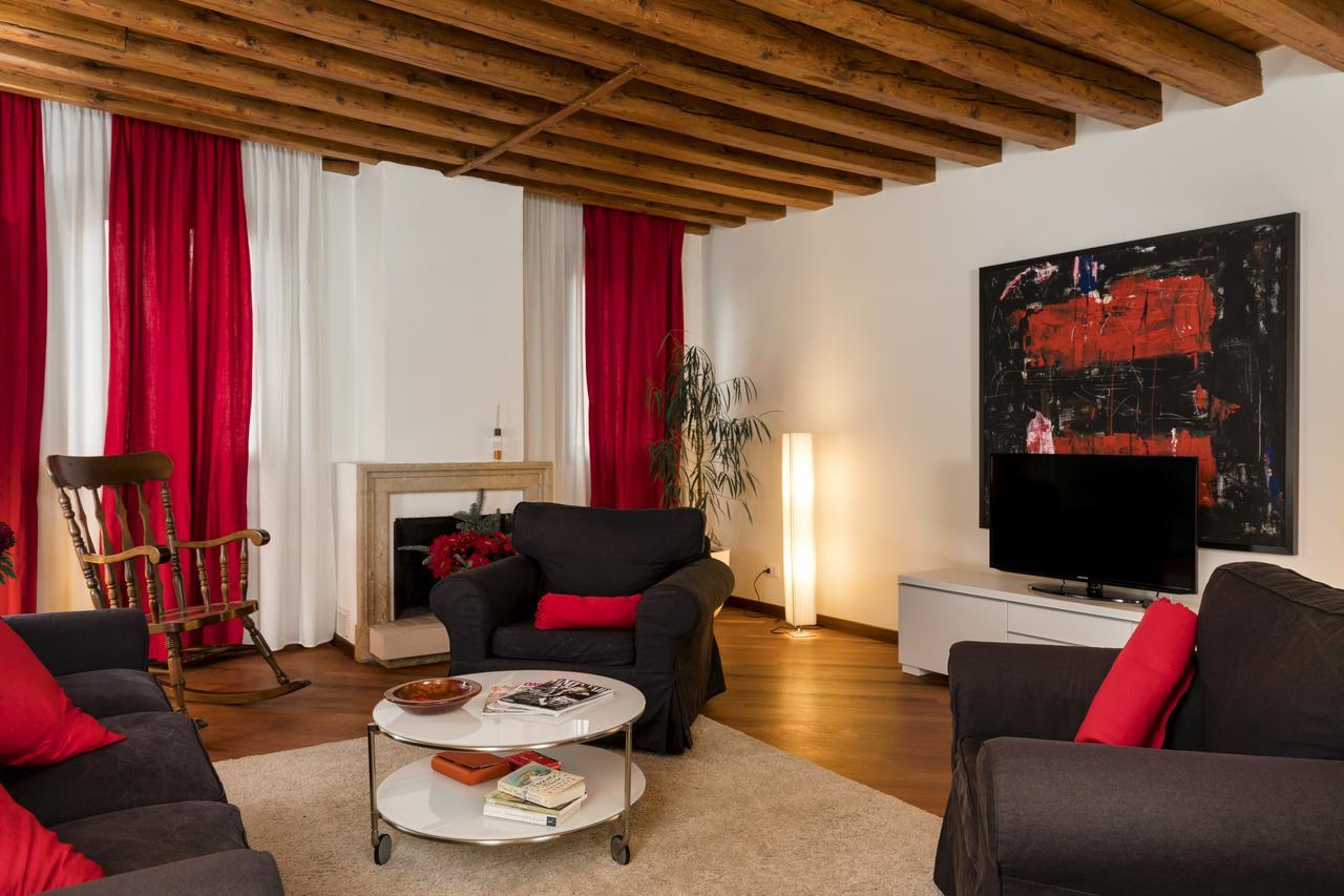 Elegant Terrace Apartment Near Piazza San Marco Last Floor No Lift Veneţia Exterior foto