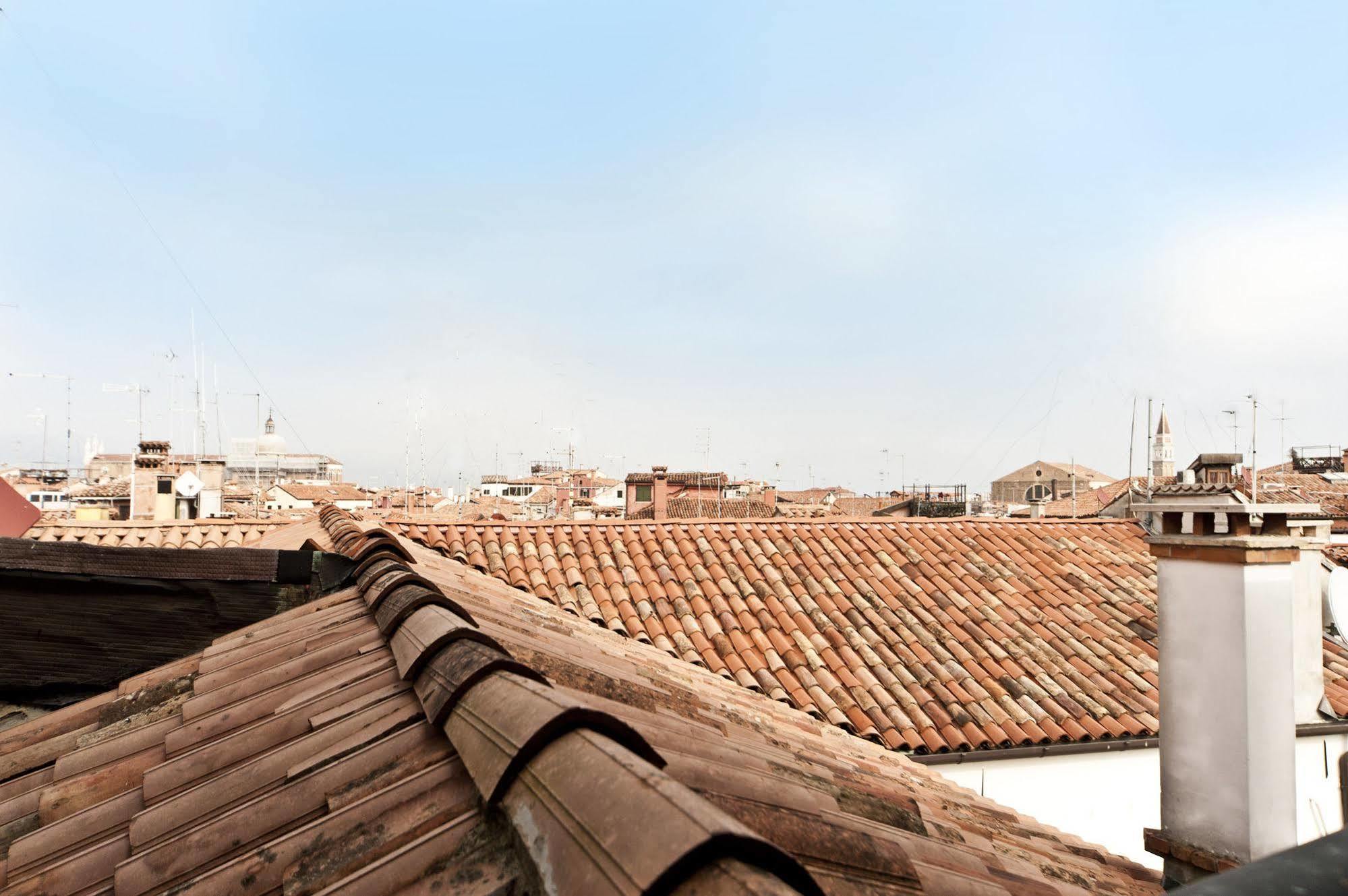 Elegant Terrace Apartment Near Piazza San Marco Last Floor No Lift Veneţia Exterior foto