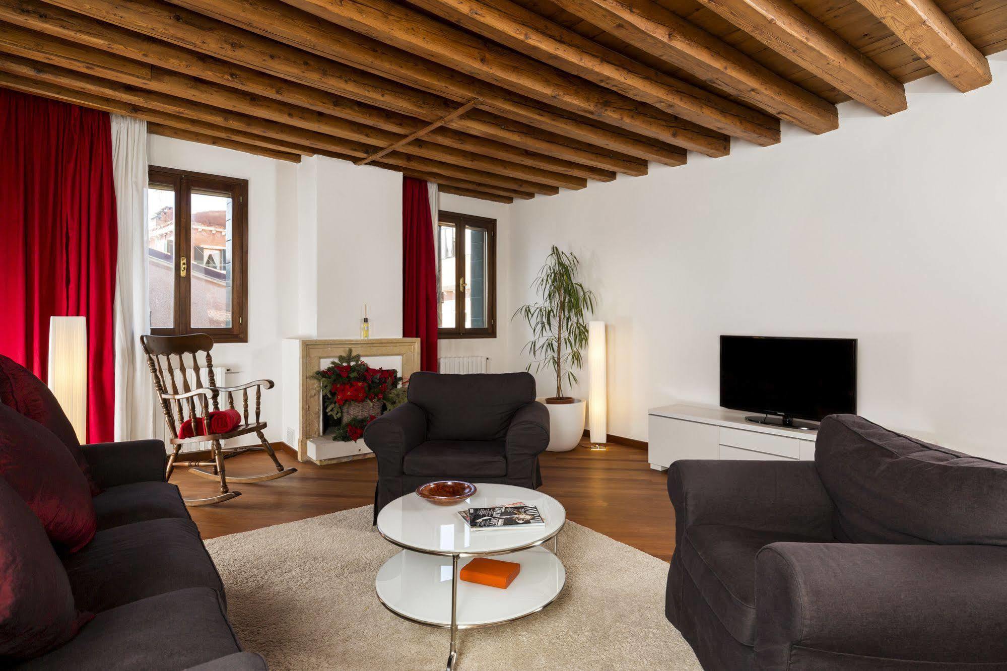 Elegant Terrace Apartment Near Piazza San Marco Last Floor No Lift Veneţia Exterior foto